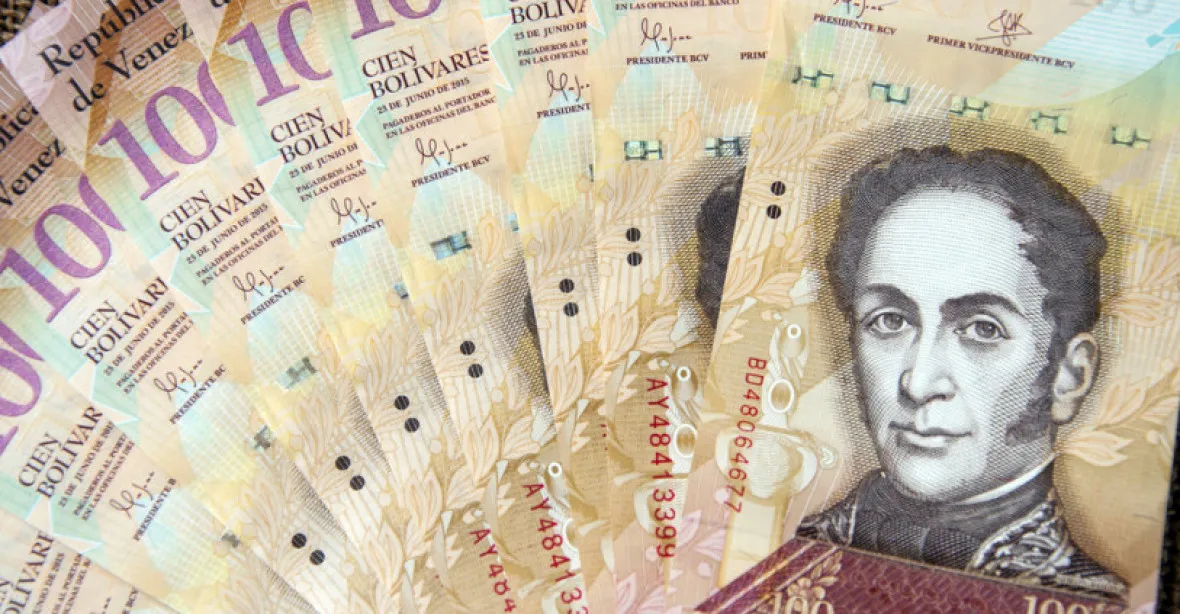 Měnová reforma ve Venezuele: na bankovkách se škrtne šest nul