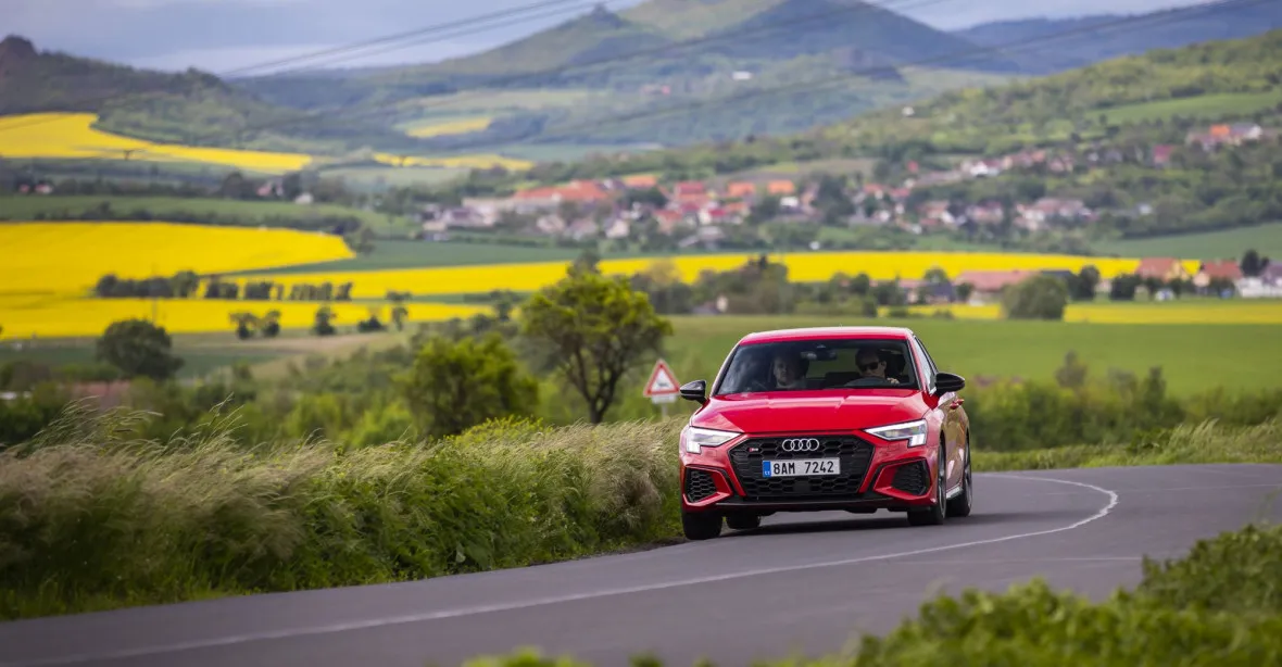 Audi S3: ještě existují normální auta s nízkým těžištěm a skvělou obratností