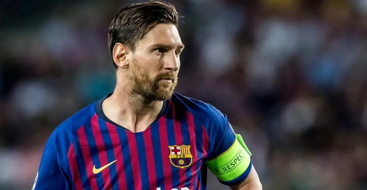 VIDEO: Fotbalový svět kroutí hlavou. Nešťastný Messi opouští smutnou Barcelonu