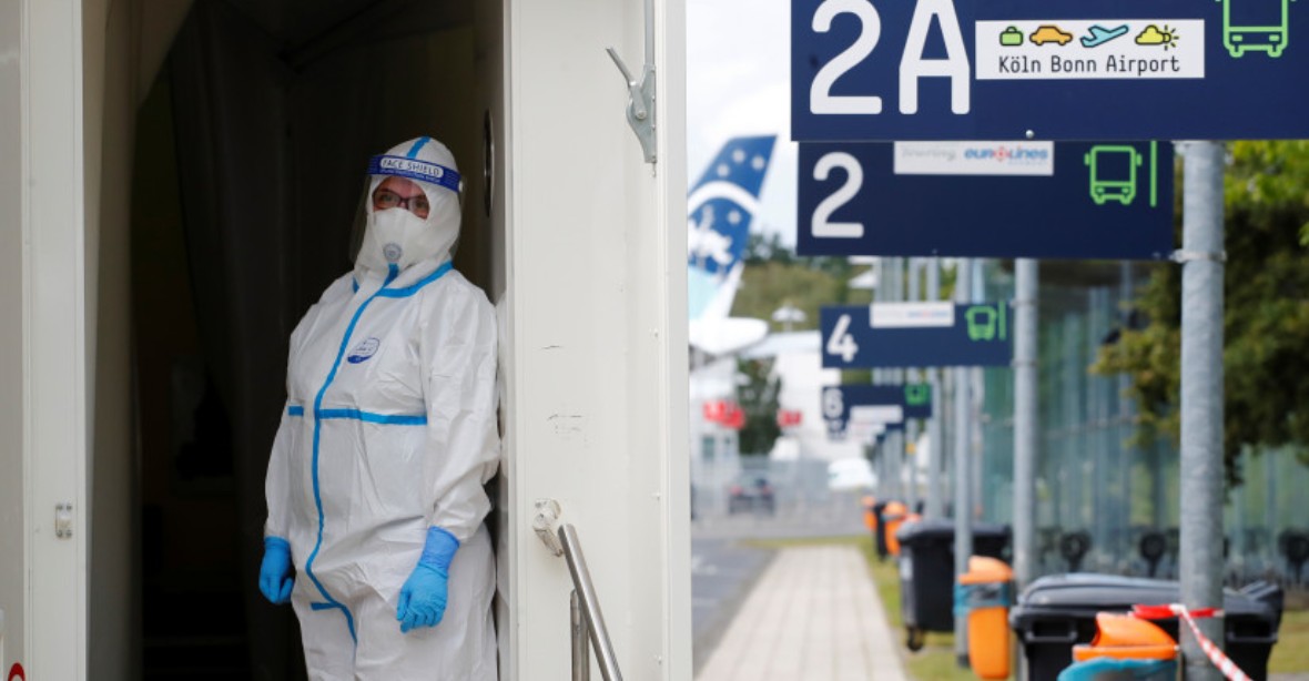 V Německu začala čtvrtá vlna epidemie, lidé si vozí koronavirus ze zahraničí