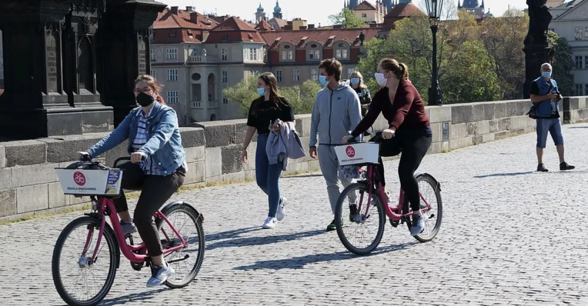 V Praze budou sdílená kola pro lidi s kuponem MHD na 15 minut zdarma