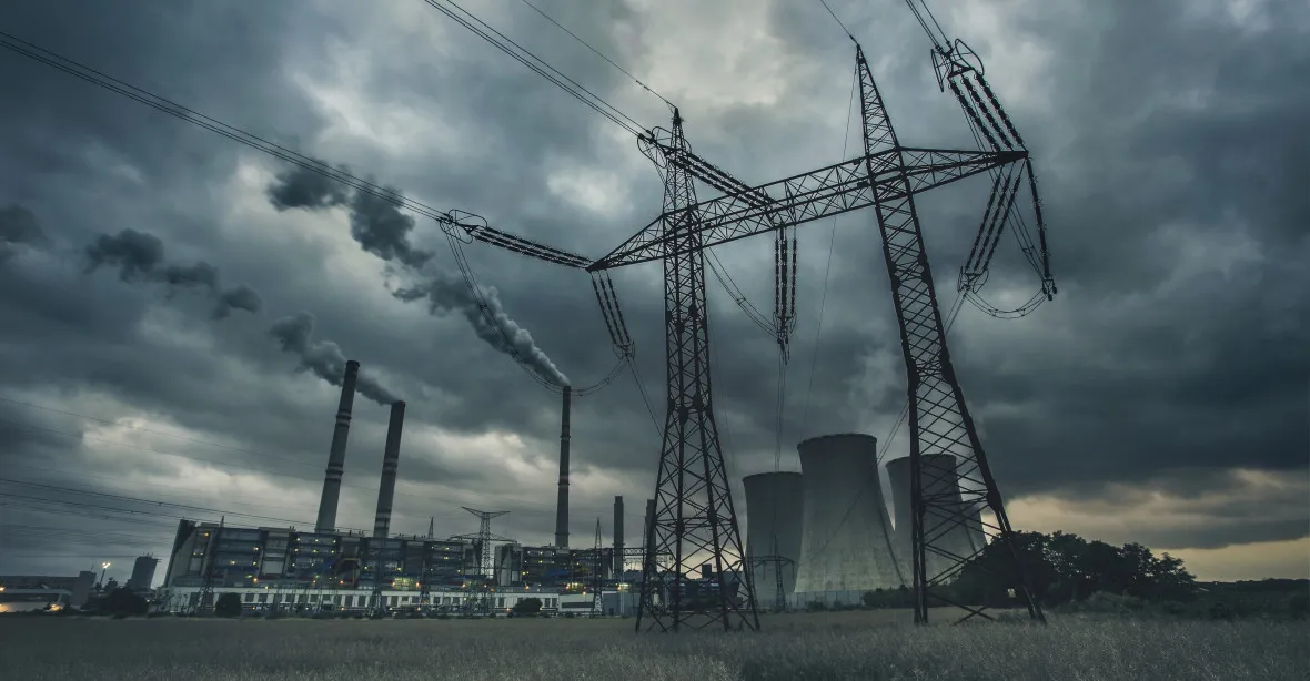 Česku hrozí blackouty už za pár let. Uhlí je drahé a končí, další plán chybí