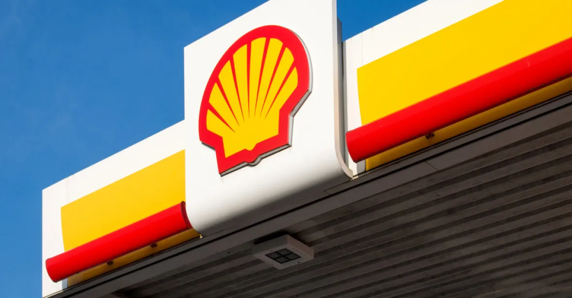 Ropný gigant Shell zkrátí název a daně bude platit v Británii. To se nelíbí nizozemské vládě