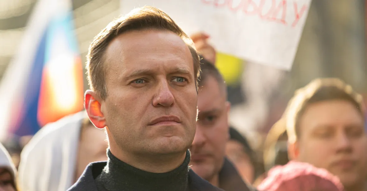 Navalnyj stojí opět před soudem. V novém případu mu hrozí až 15 let