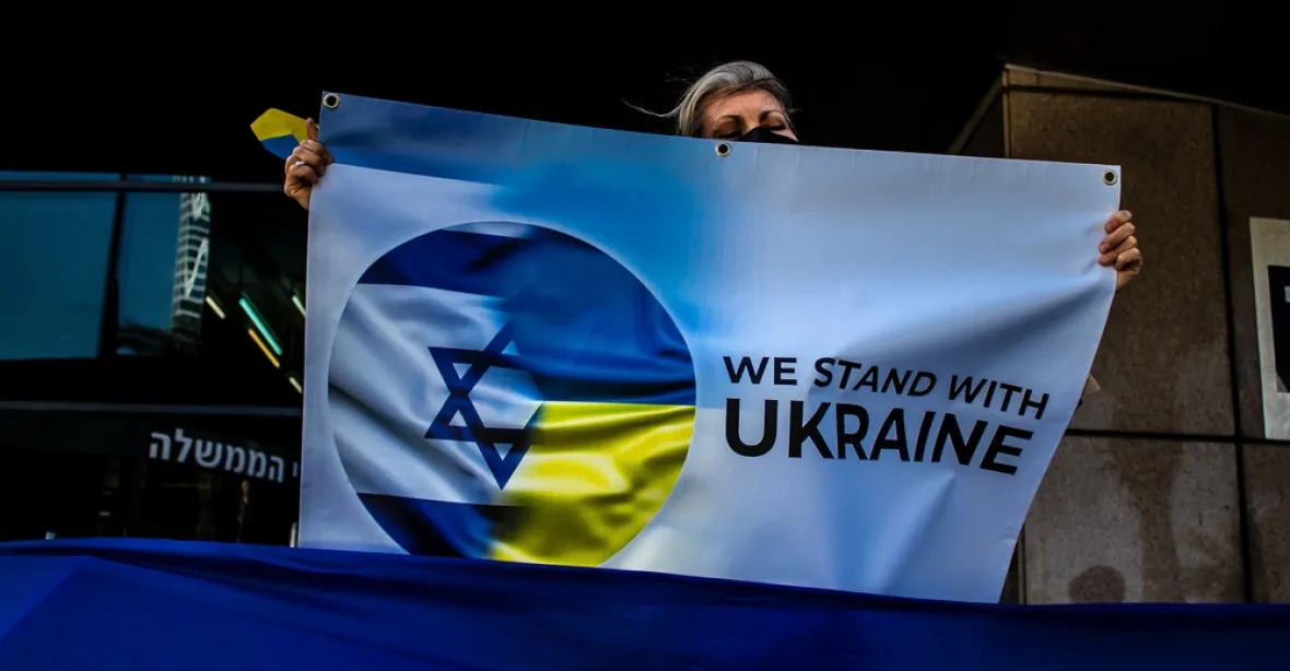 „Neodpustitelné, šokující a historicky chybné.“ Rusko obvinilo Izrael z podpory neonacistů v Kyjevě