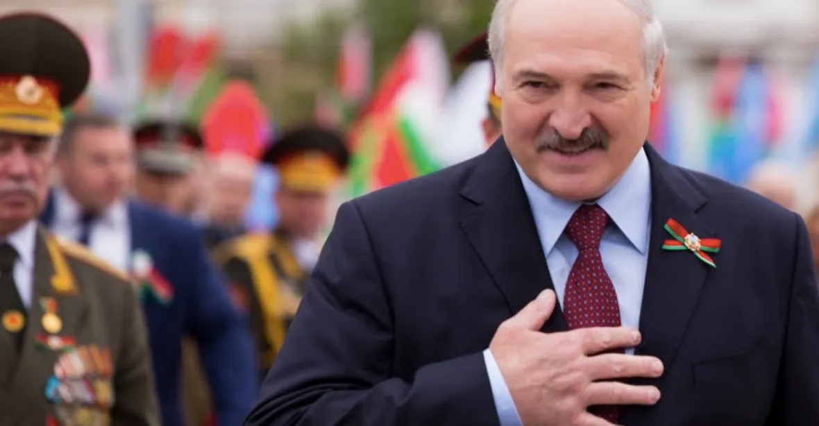 Lukašenko podepsal zákon o trestu smrti za pokus o terorismus. Týká se to i řady opozičních aktivistů