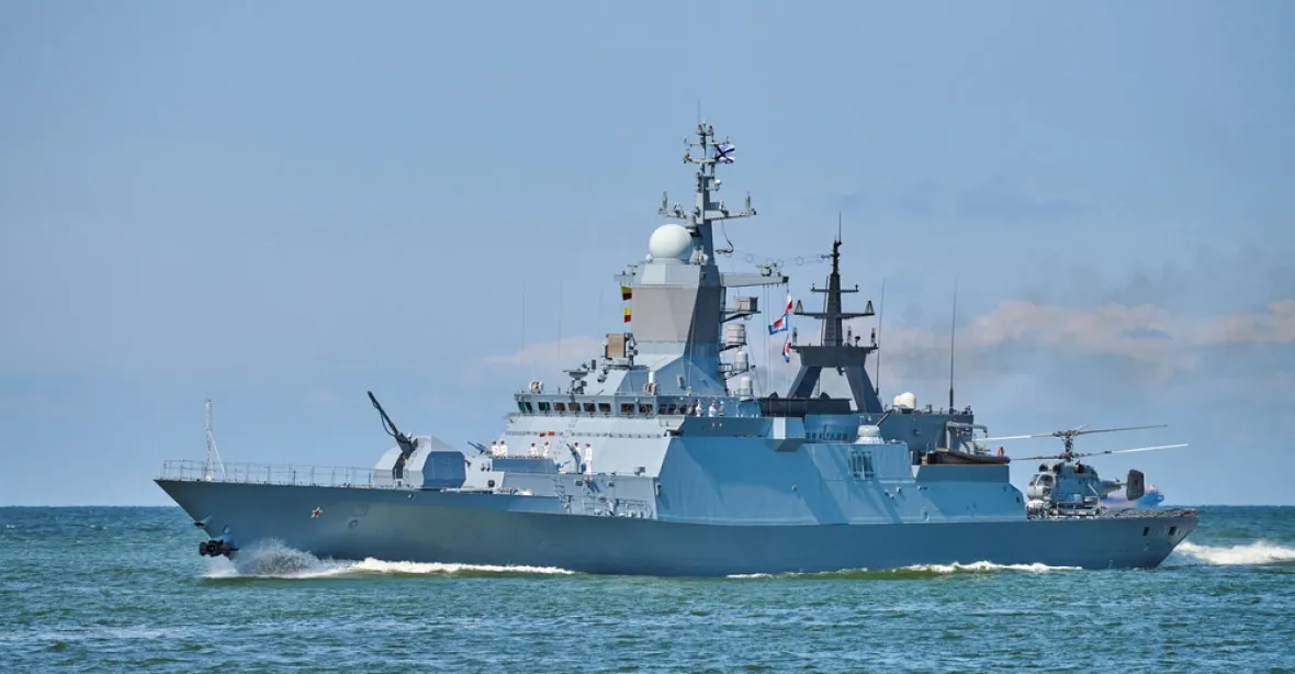 Ruská loď narušila dánské vody. „Metody šikany proti nám nefungují,“ vzkázala Kodaň