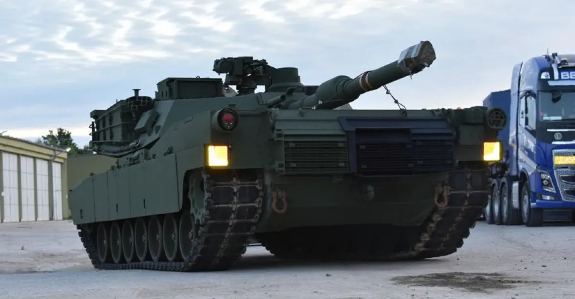 USA vyzbrojují Polsko. Armáda obdržela první moderní tanky Abrams
