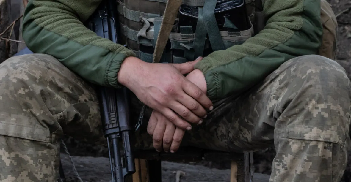 Rusko přichází na Ukrajině o 500 vojáků denně, odhadují Američané