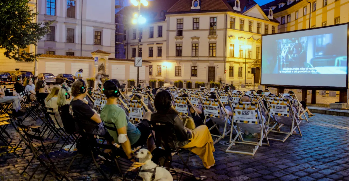 Neopakovatelný filmový zážitek. Letní 3Kino bude promítat v centru Prahy