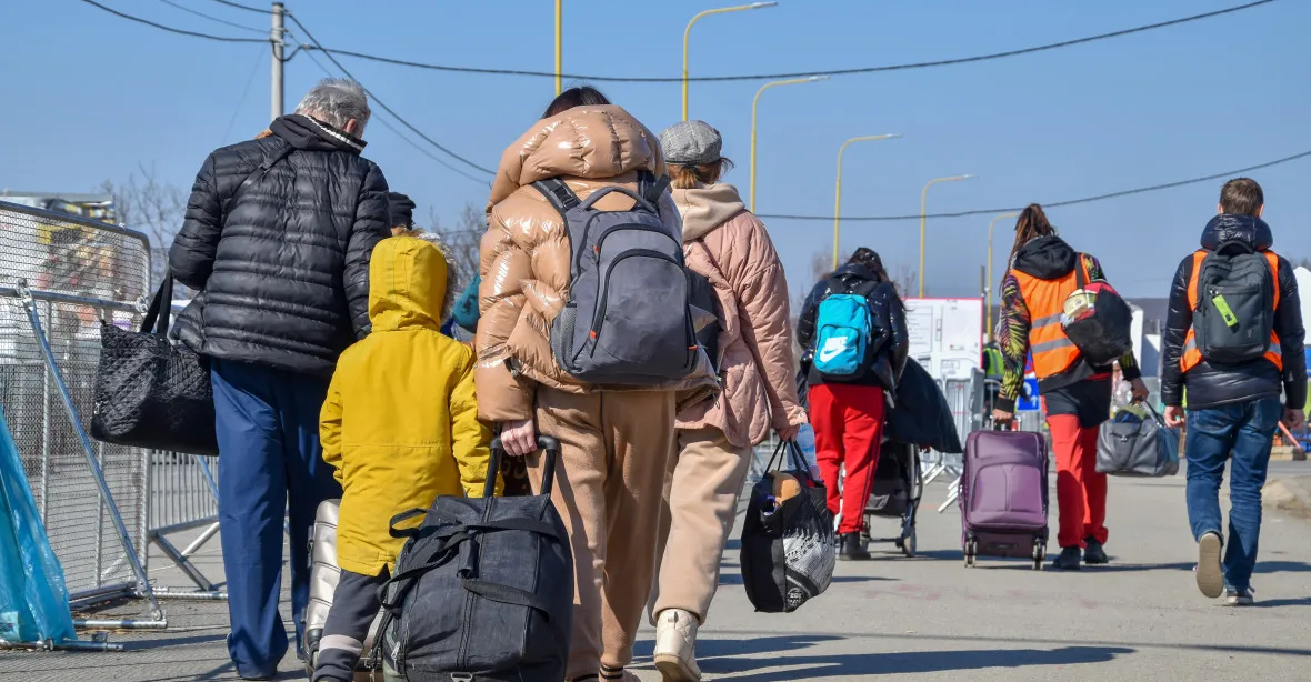 Okupační správa Chersonské oblasti chce poslat děti na Krym nebo do Ruska