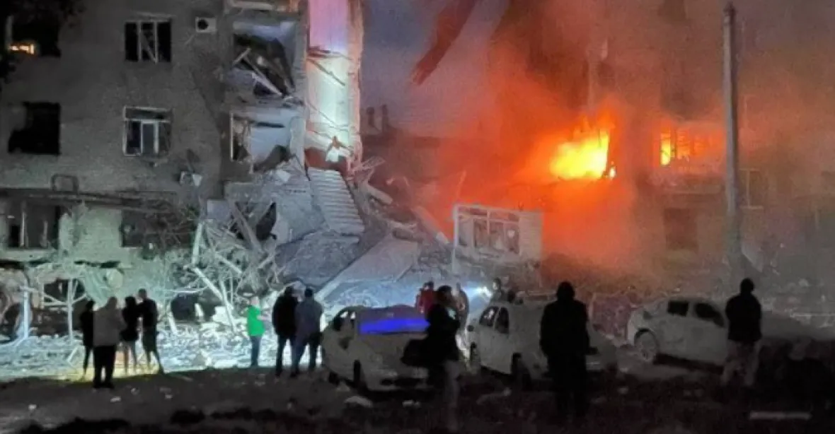 Záporoží hlásí po ruských útocích 16 mrtvých a stovku raněných
