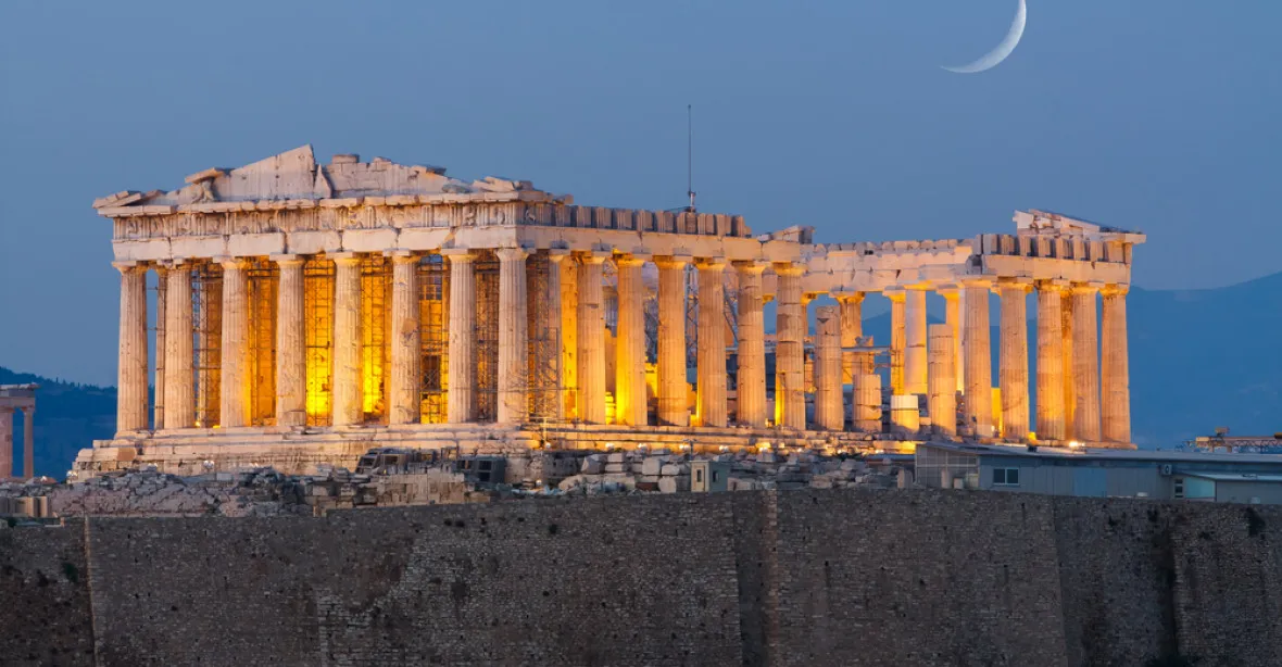 Řecko jedná s Británií o návratu starověkých soch na Parthenon