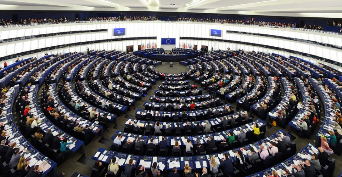Prokuratura v Bruselu potvrdila čtyři vazby kvůli údajné korupci v Evropském parlamentu