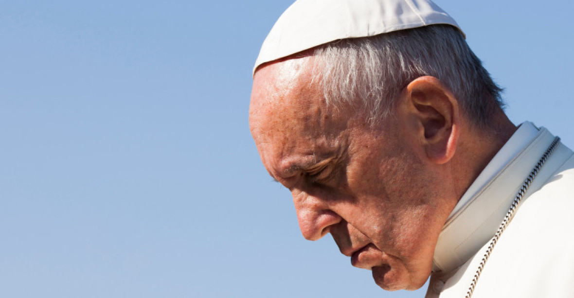 Papež František vyzval k modlitbám za Benedikta XVI., je prý velmi nemocný