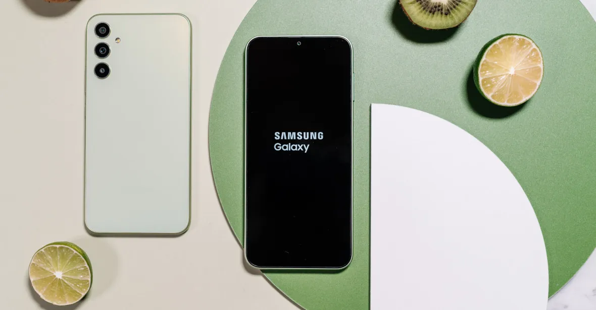 Samsung představil nové bestsellery. Galaxy A34 5G a A54 5G překvapí fotoaparátem i výdrží