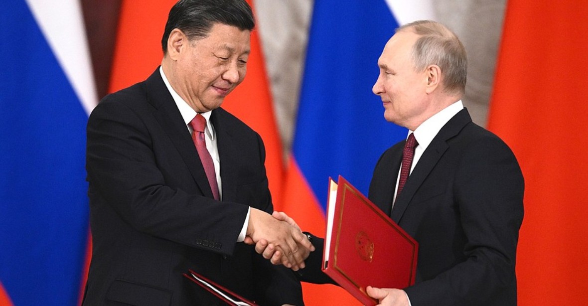 Putin a Si podepsali závazek o jaderných zbraních. Platil jen tři dny