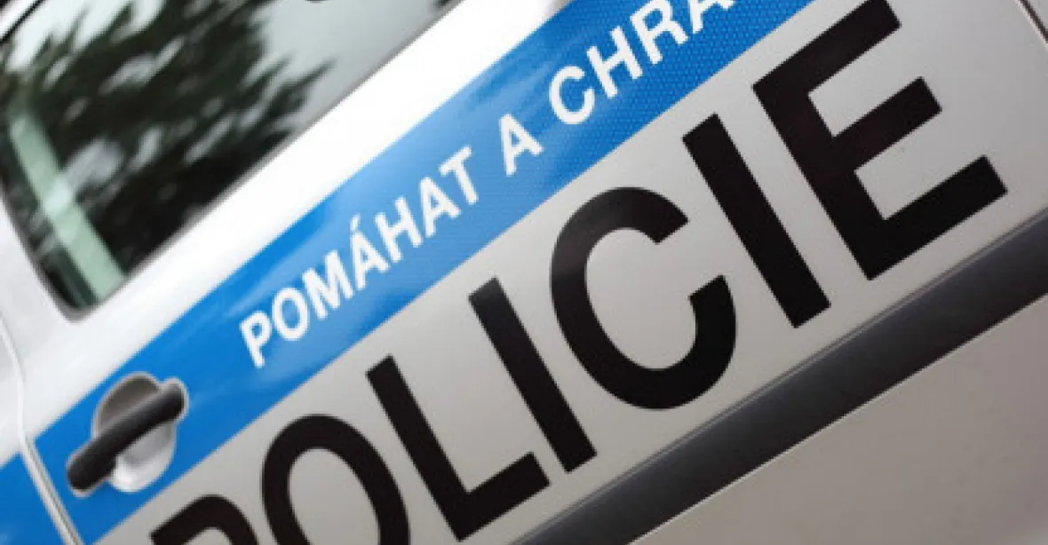 Násilná smrt čtyř lidí v Olšovci na Přerovsku. Pachatel zřejmě zemřel vedle obětí