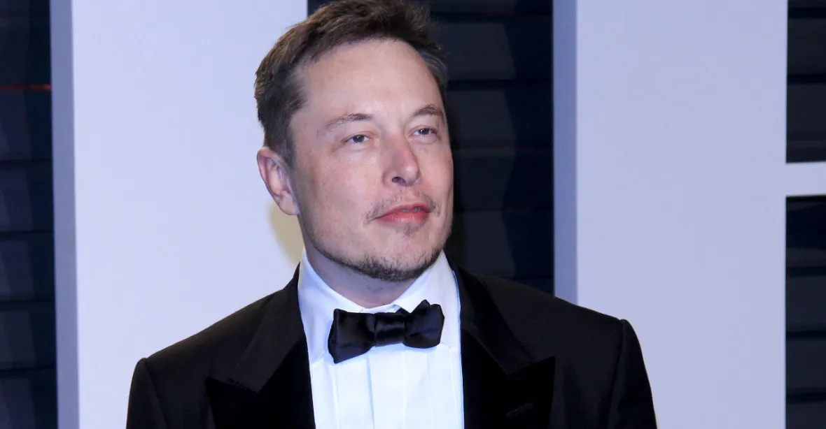 Musk uvede konkurenta pro ChatGPT, kterého podle něj „trénovali ve lhaní“