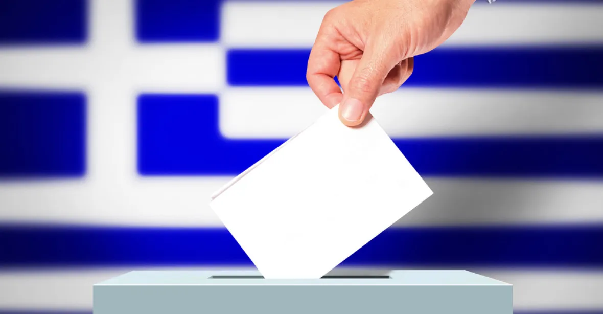 Řecký premiér Kyriakos Mitsotakis míří k vítězství v parlamentních volbách