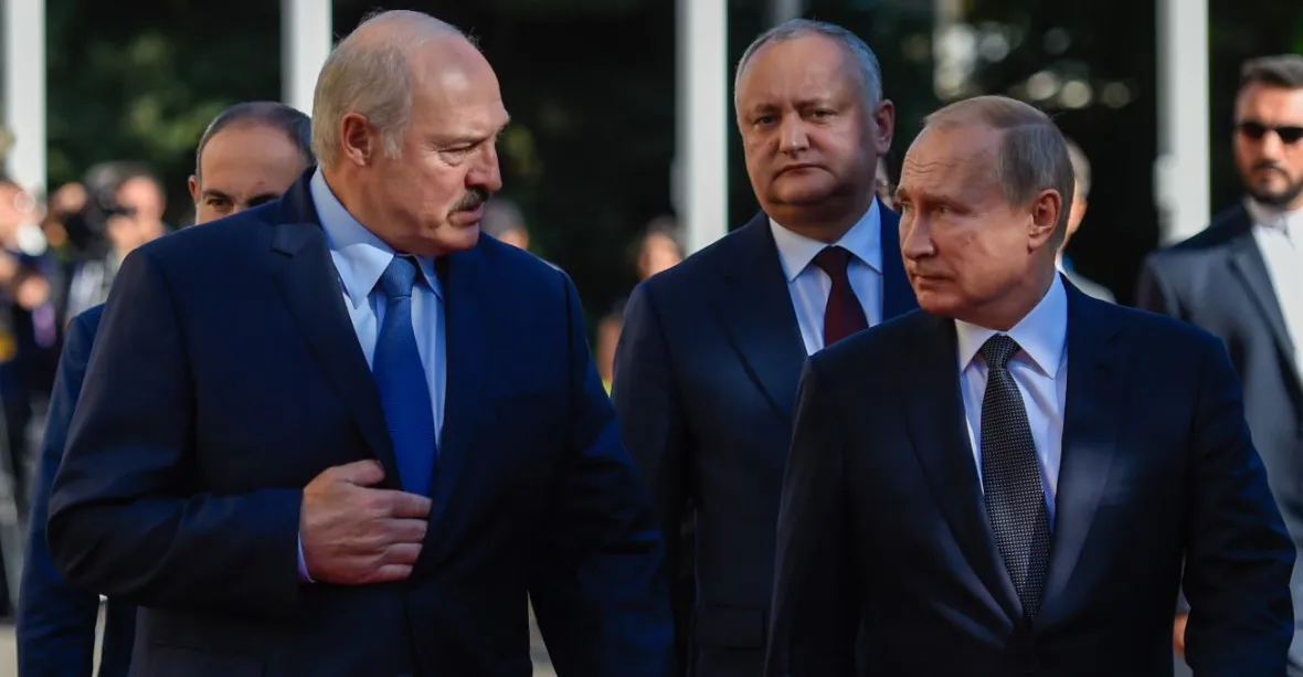 „Sašo, je to zbytečné,“ říkal Putin Lukašenkovi. Ten popsal zákulisí jednání s Prigožinem