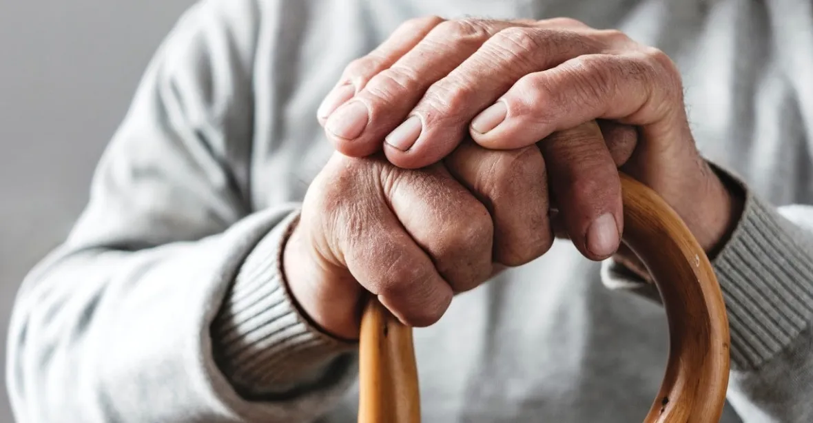 USA schválily lék na zpomalení Alzheimerovy choroby. Vhodní pacienti budou vybráni po sérii vyšetření