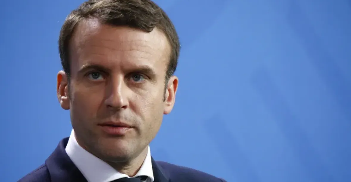 Macron se hádá se svou rozvědkou. Prý nevarovala vládu o puči v Nigeru. Věděl o tom, reaguje tajná služba