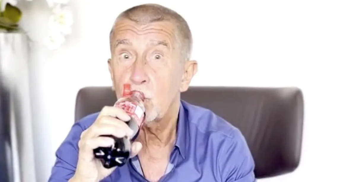VIDEO: Lekce pití z lahve s Andrejem Babišem, díl druhý