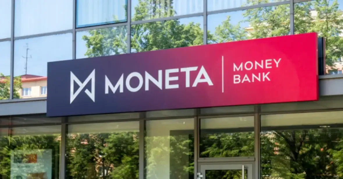 Raiffeisenbank a Moneta obnovily své službu. Za útoky stojí hackeři z Ruska