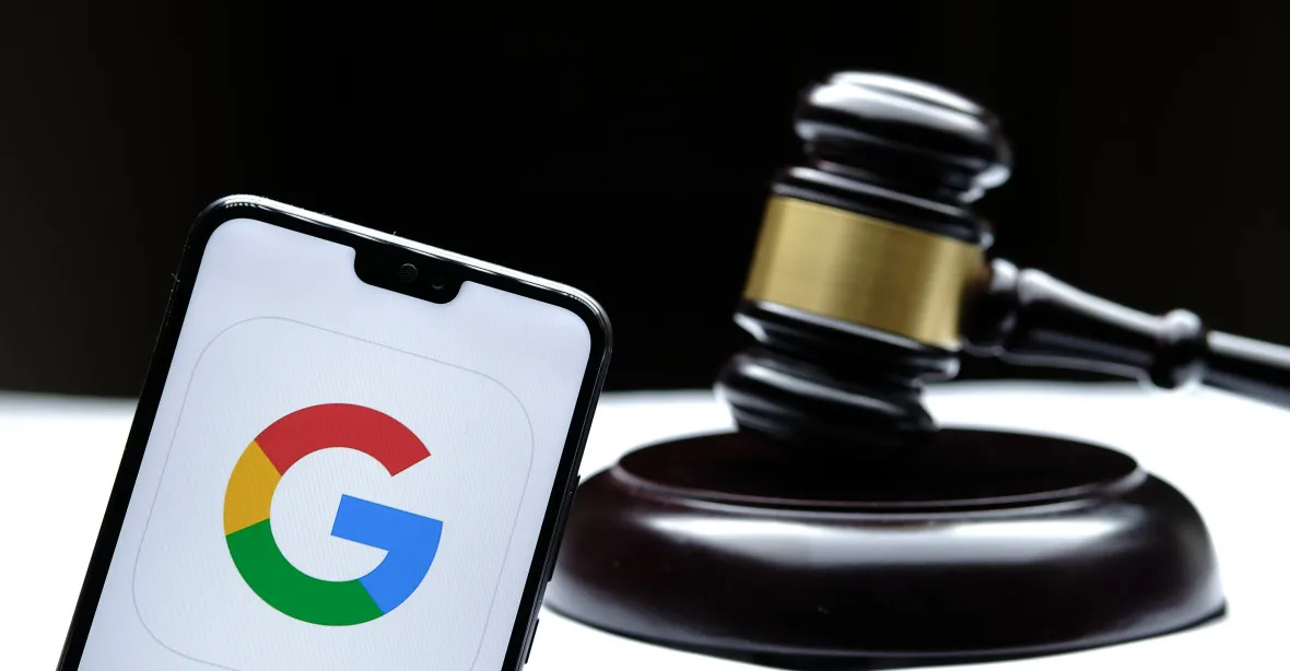 Google stojí před soudem: Uživatelé nás chtějí, hájí gigant své téměř monopolní postavení