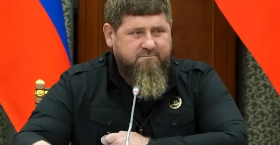 Živý, nebo v kómatu? Kadyrovův kanál zveřejnil video