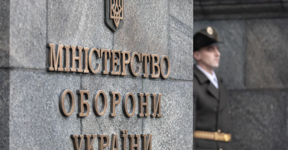 Čistka na ukrajinském ministerstvu obrany. Naráz skončilo sedm vysokých úředníků