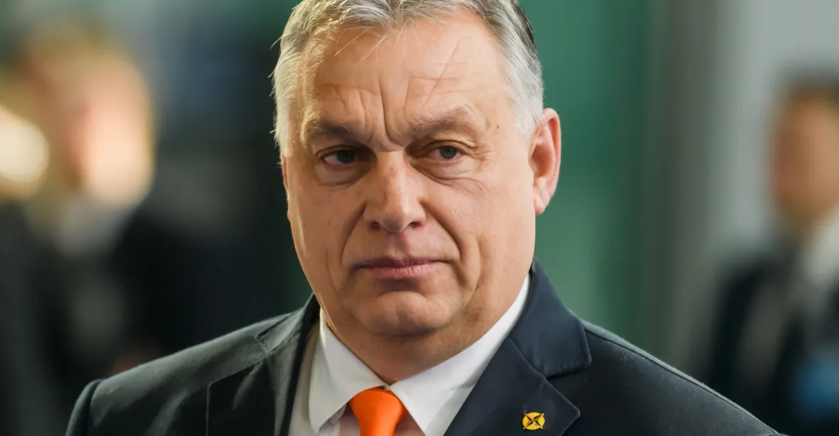 Orbán vyložil své požadavky: od Švédska větší respekt, od Ukrajiny práva pro její Maďary