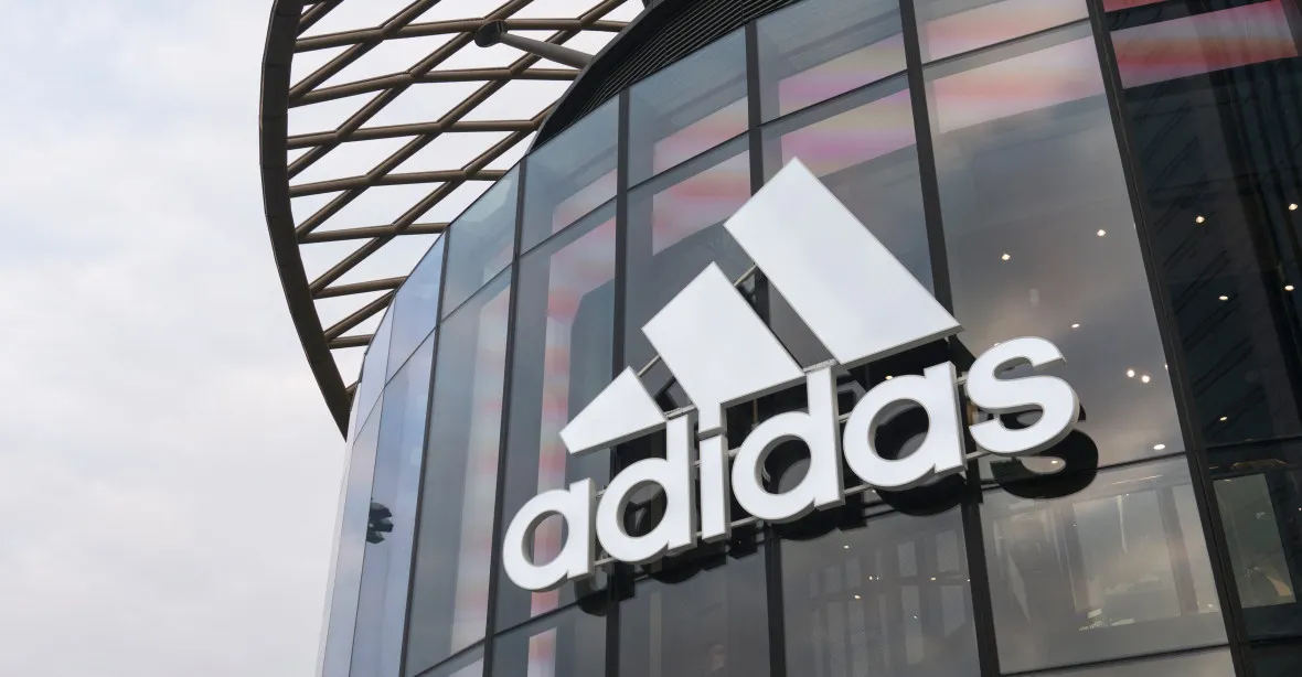Adidas testuje, co zákazník ještě zaplatí. Za boty na jediný maraton chce 12 999 korun