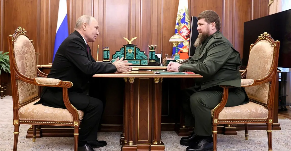 Putin se setkal s Kadyrovem. Nechá Rusa, který spálil korán, napospas Čečencům?
