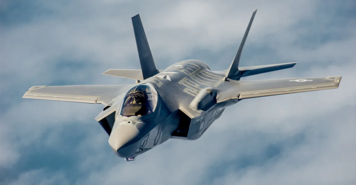 F-35 kupujeme kvůli možné válce s Ruskem, zní z ministerstva obrany