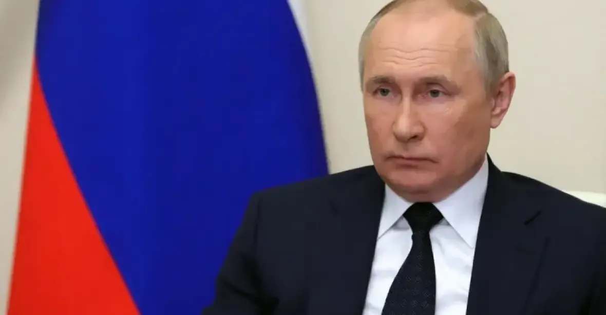 Putin zákulisně nabízí příměří s Ukrajinou, píší americká média
