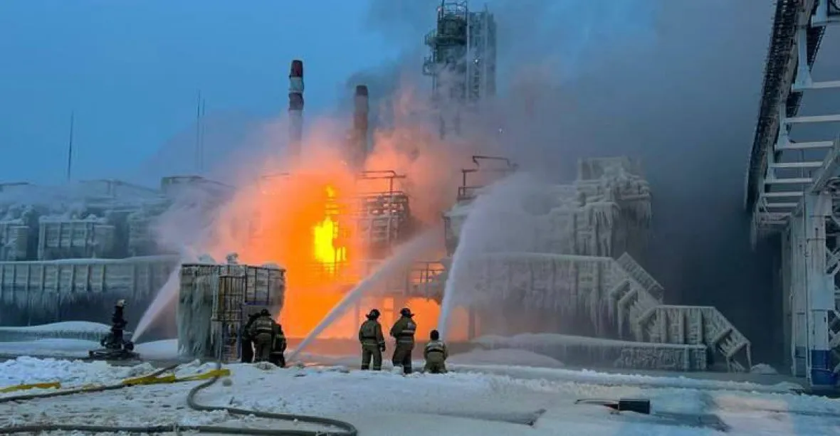 VIDEO: V Rusku hoří plynový terminál při Baltském moři