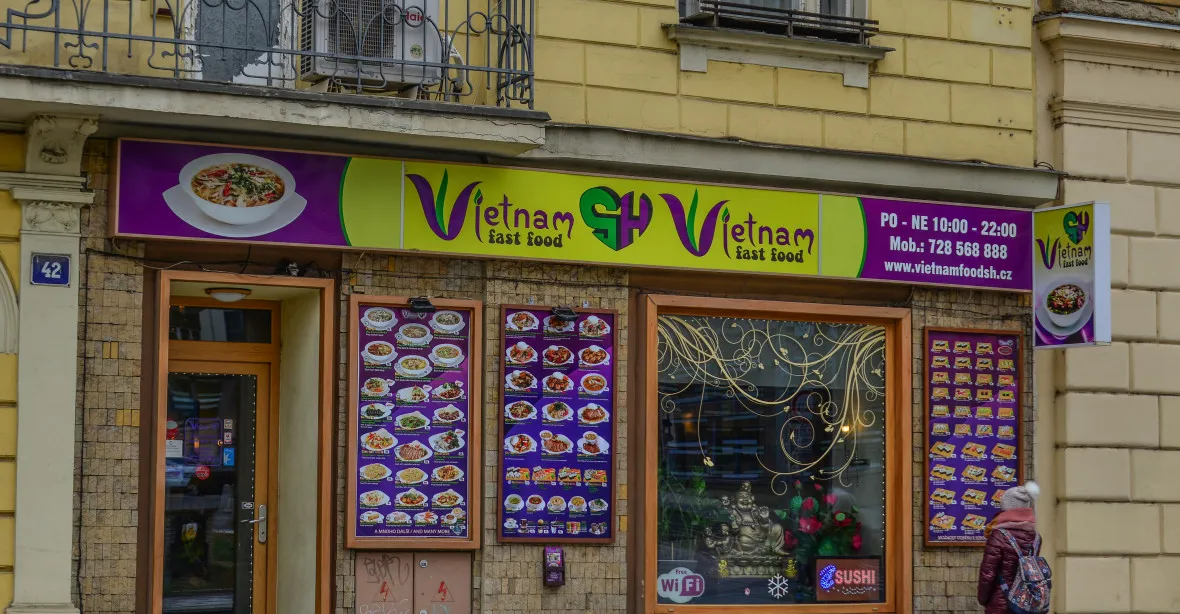 Můžeme chodit nakupovat „k Vietnamci“?