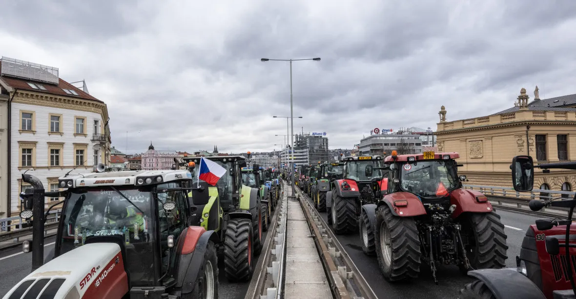 Protest zemědělců pořádají lidé, kteří se netají svou podporou Kremlu, uvedl Petr Fiala