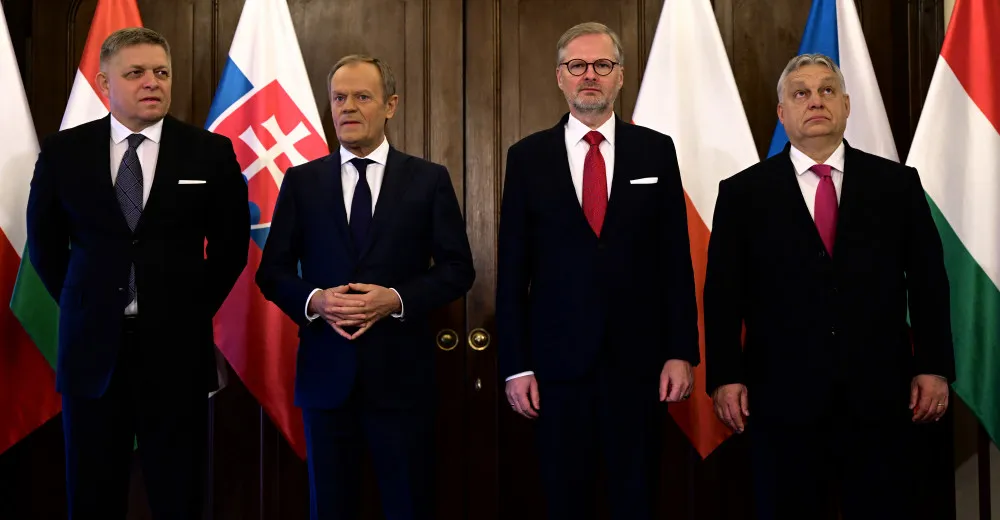 Orbánovi nestačí Visegrád. Chce novou skupinu „svrchovaných států“, bez Polska a Česka