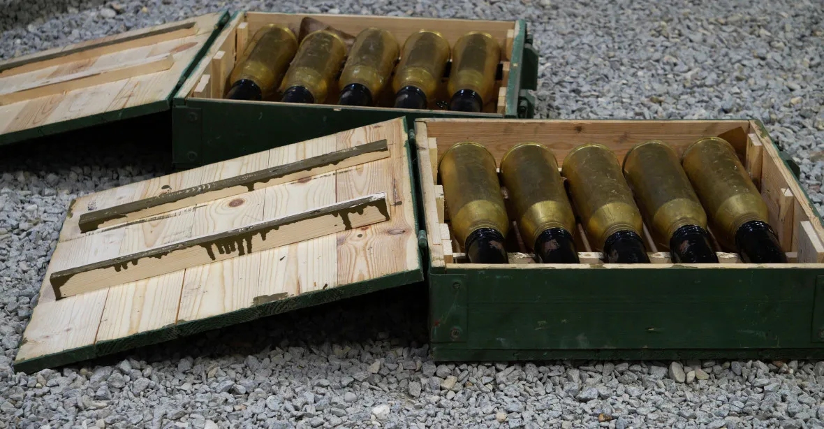 Rusko vyrábí trojnásobek munice do děl oproti tomu, co Západ pro Ukrajinu, píše CNN